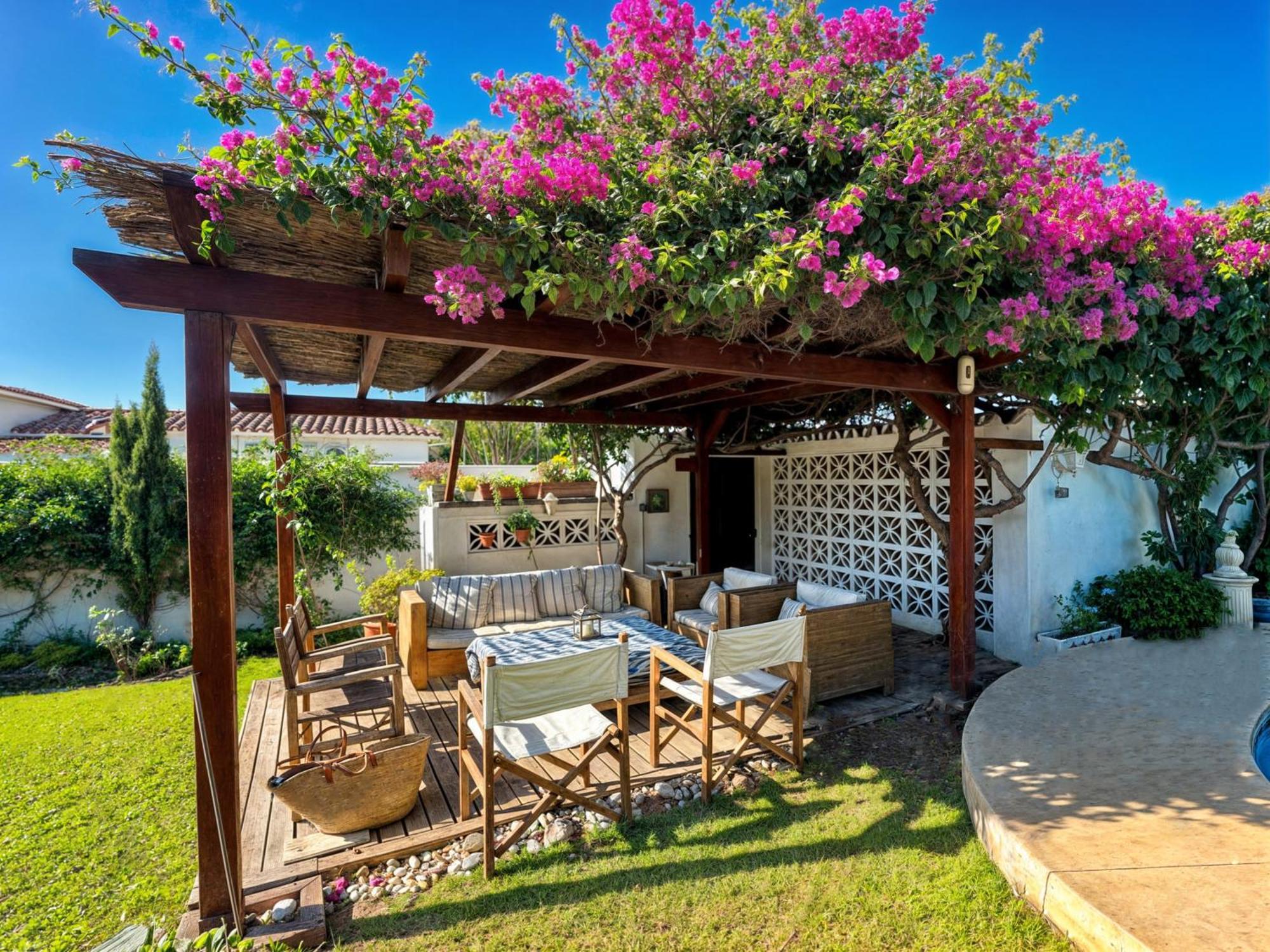 Villa Alfredo - Private Pool Next To The Beach إِستيبونا المظهر الخارجي الصورة