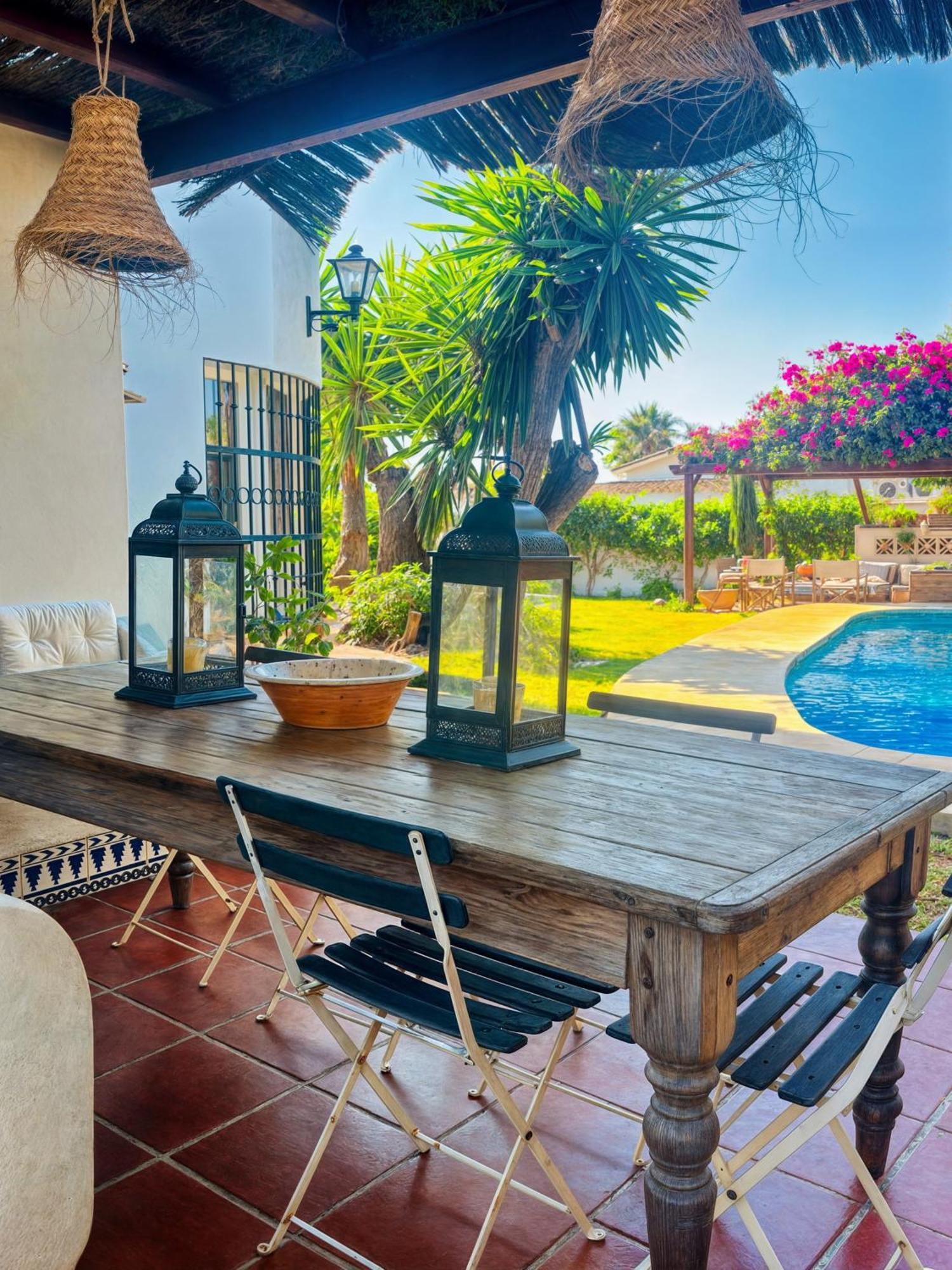 Villa Alfredo - Private Pool Next To The Beach إِستيبونا المظهر الخارجي الصورة